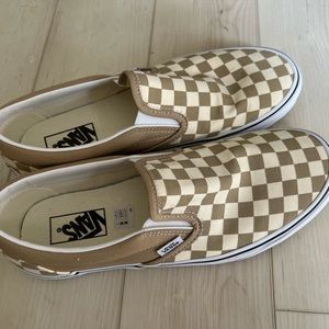 Mens checkered cream/brown slip on vans